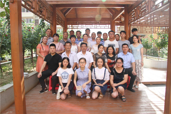 又是一年金秋季，助學(xué)圓夢暖人心----2017年寶業(yè)集團(tuán)“金秋助學(xué)”活動圓滿結(jié)束